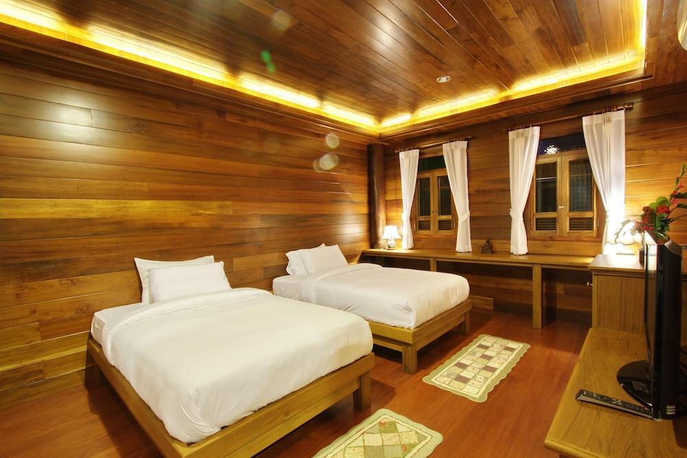 เรือนคำอิน Hotel เชียงใหม่ ภายนอก รูปภาพ